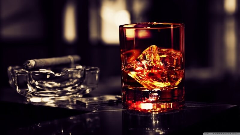 Whiskey Glass with Ice — Brown