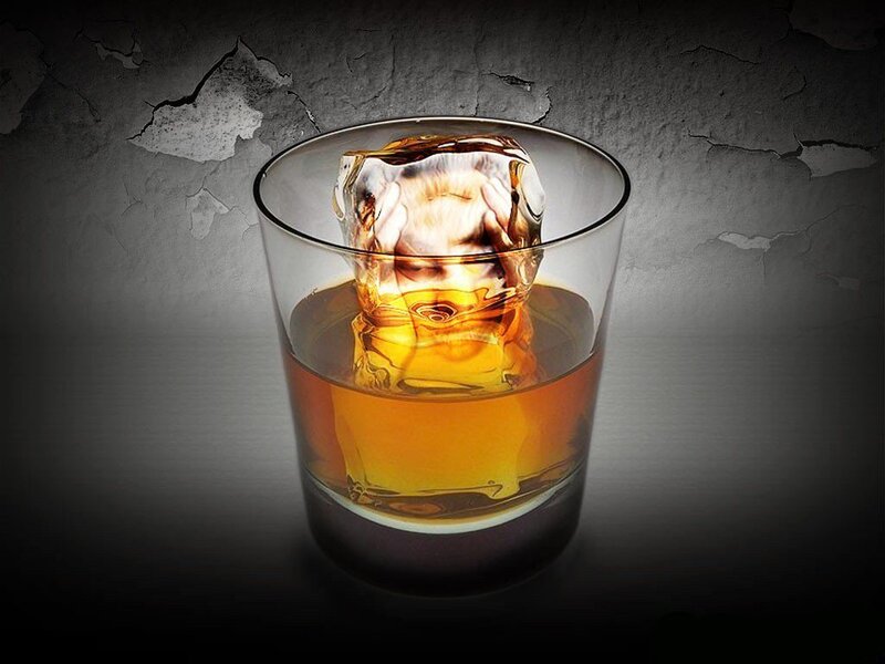 whiskey with ice cube