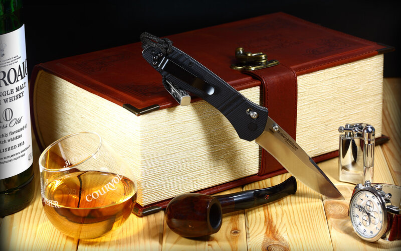 Whisky and Pipe on Book