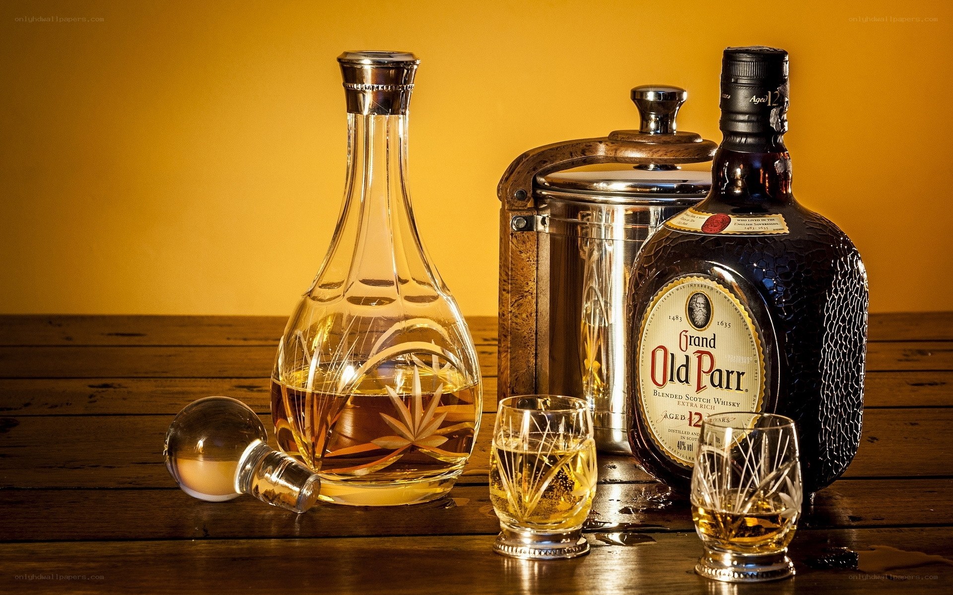 Whisky decanter and glasses