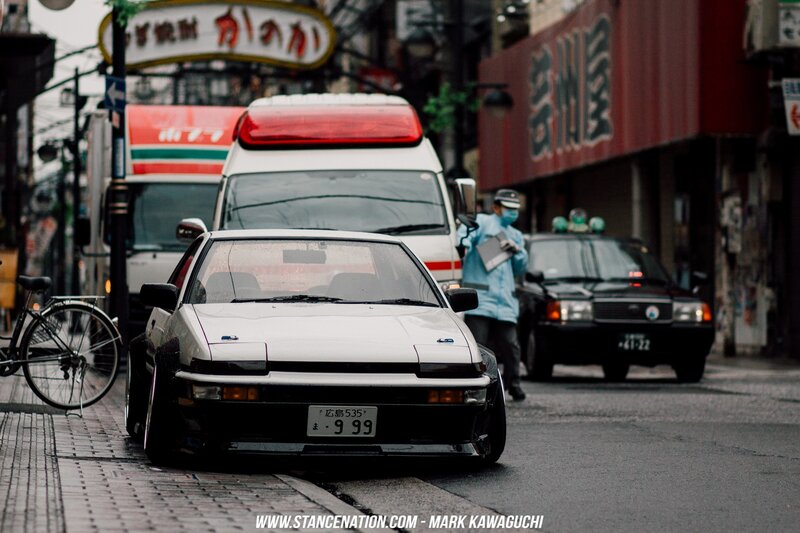 White AE86 Car — Urban