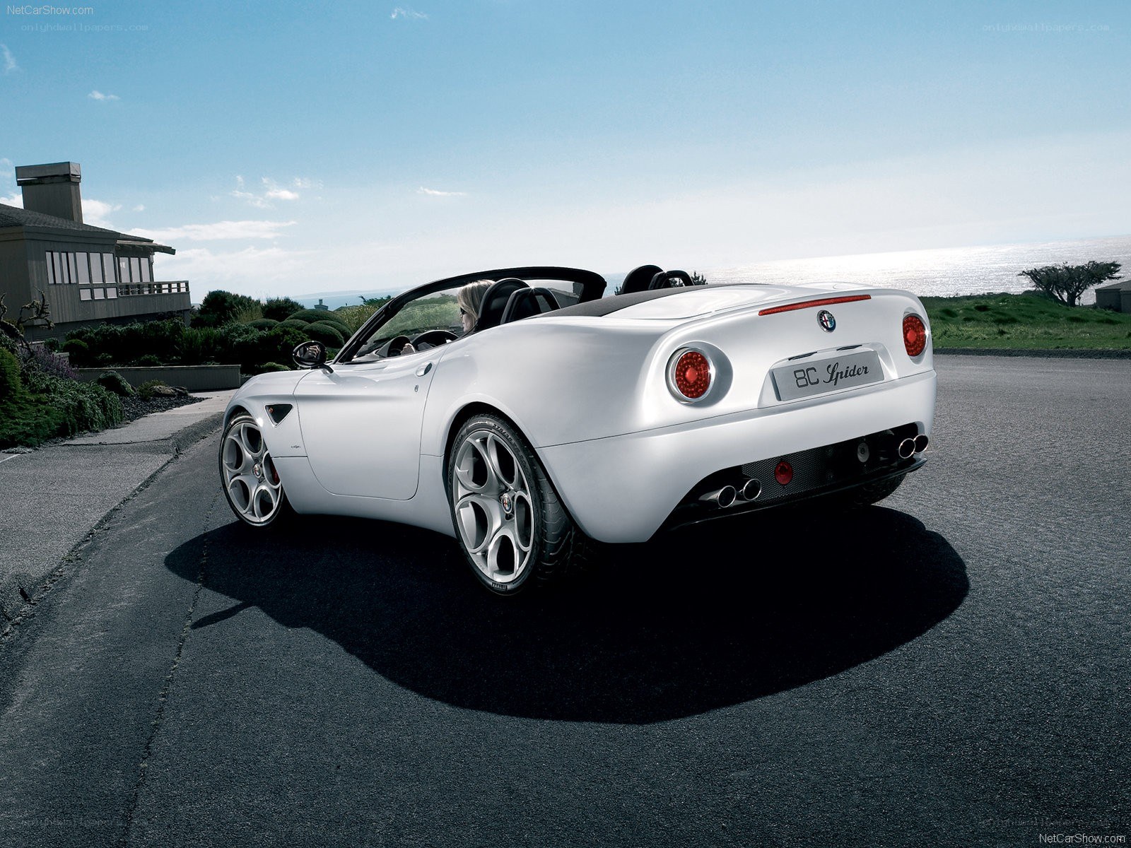 White Alfa Romeo BC Spider