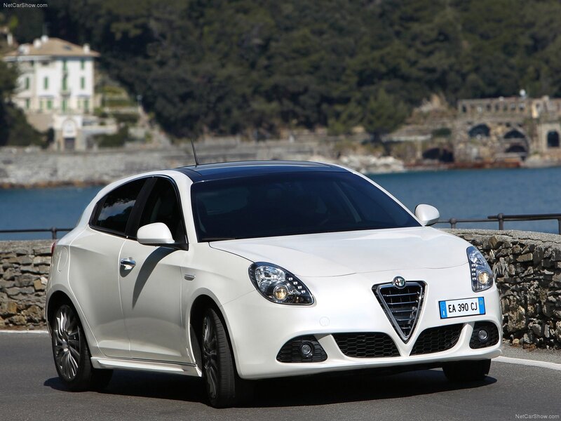 white alfa romeo Giulietta