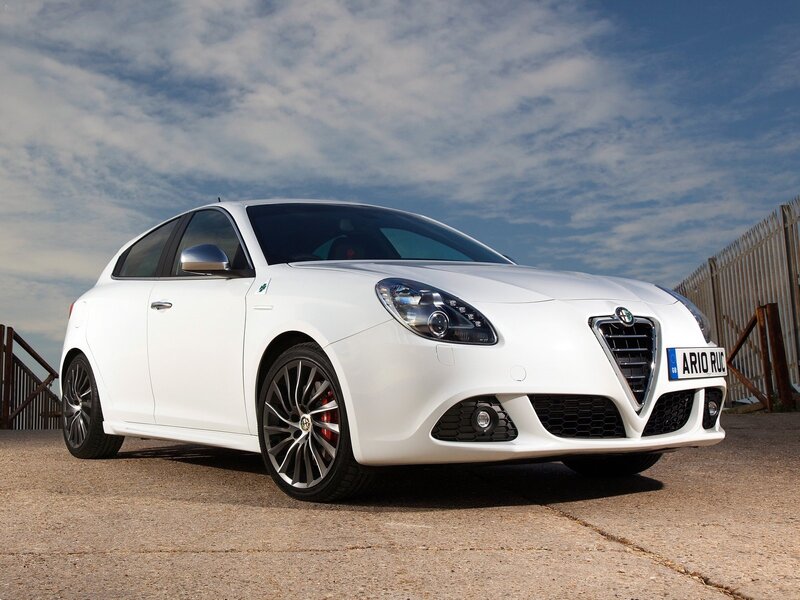 White Alfa Romeo Giulietta
