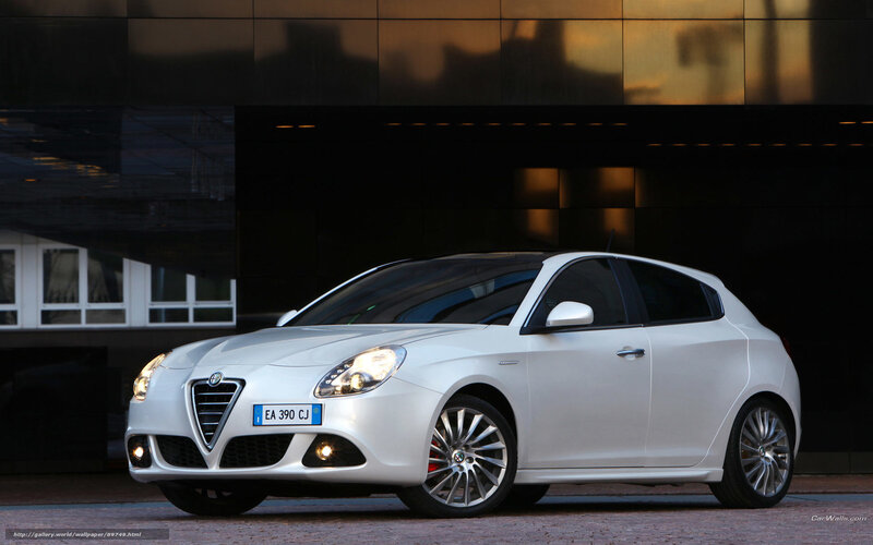 white alfa romeo Giulietta