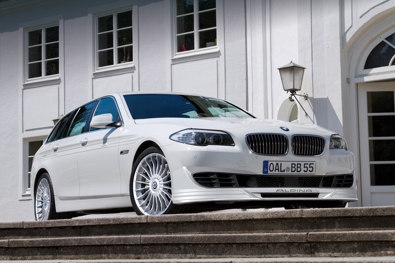 White Alpina B5 Bi-Turbo station wagon