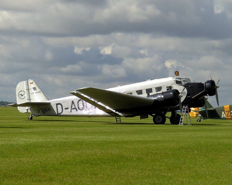 White and Black Airplane