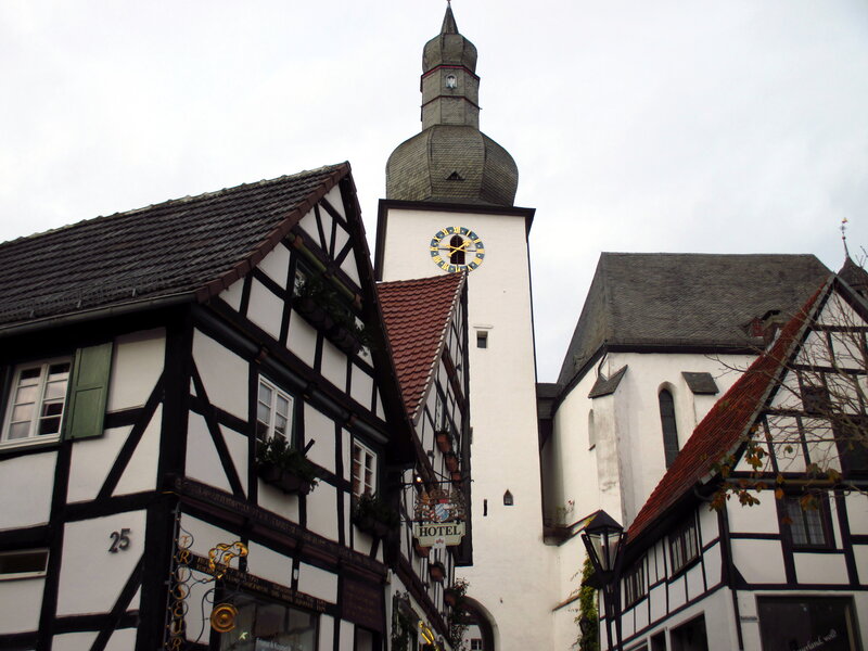 White and Black Building