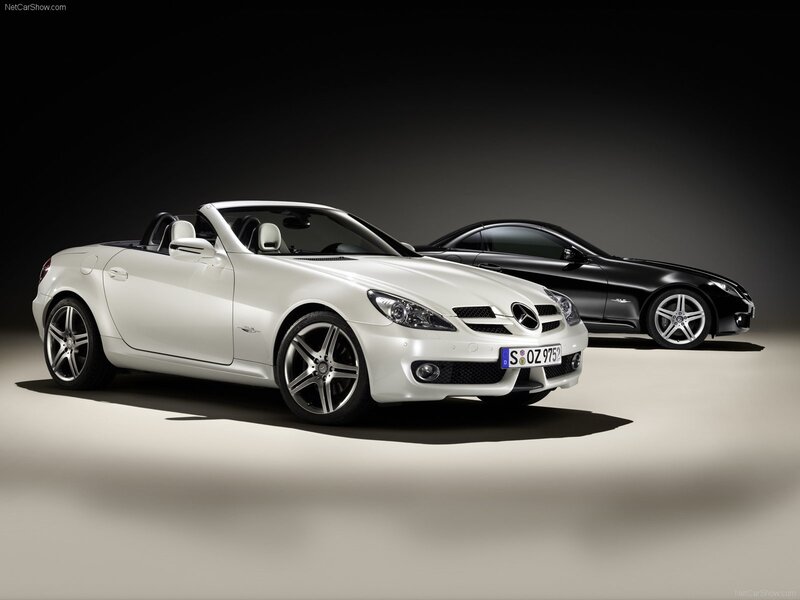 White and black Mercedes-Benz SLK