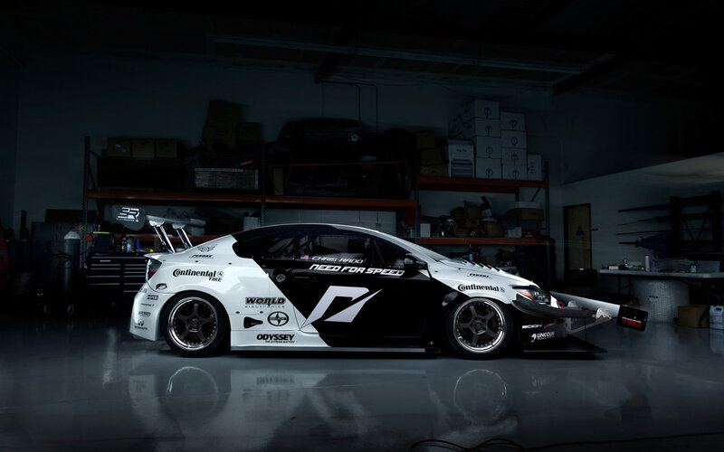 White and Black Race Car — Dramatic, Night