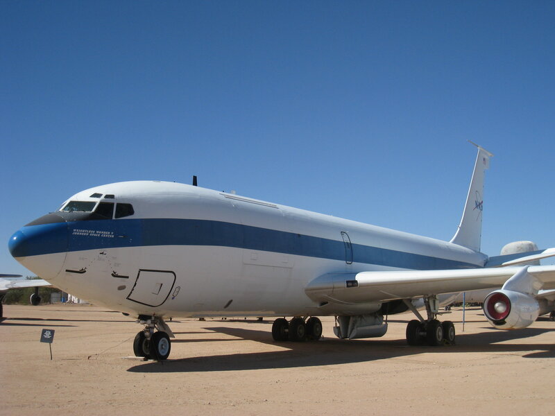 White and Blue Airplane — Clear