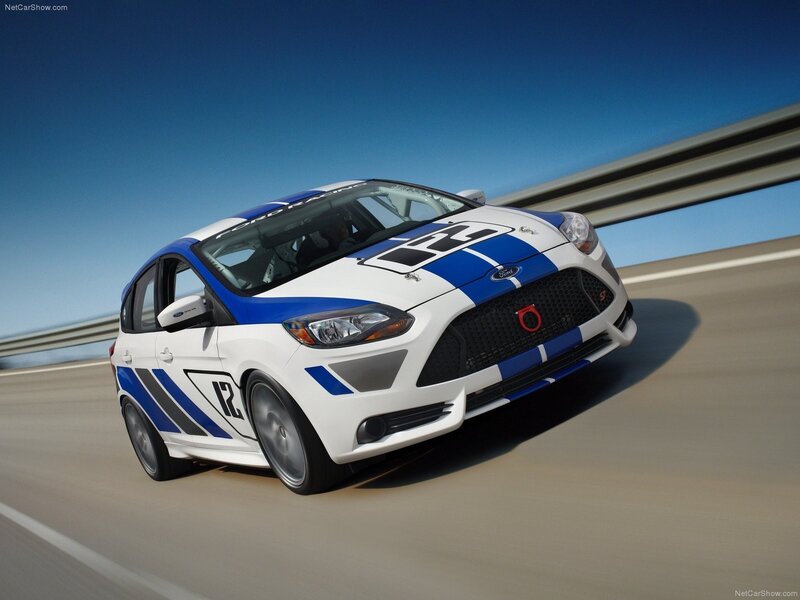 White and Blue Race Car — Dynamic, Afternoon, Photograph, Race Car