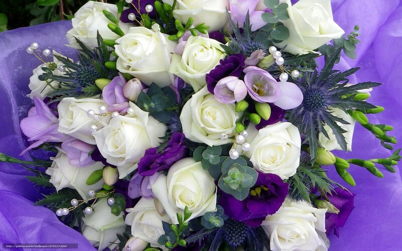white and purple flower bouquet