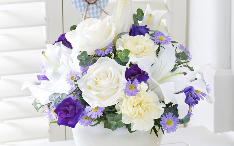 white and purple flower bouquet