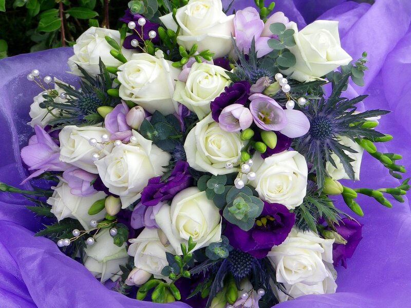 White and Purple Flower Bouquet — Calm