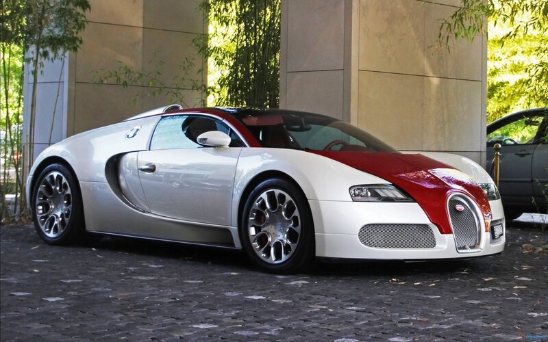 White and Red Bugatti Veyron — Calm
