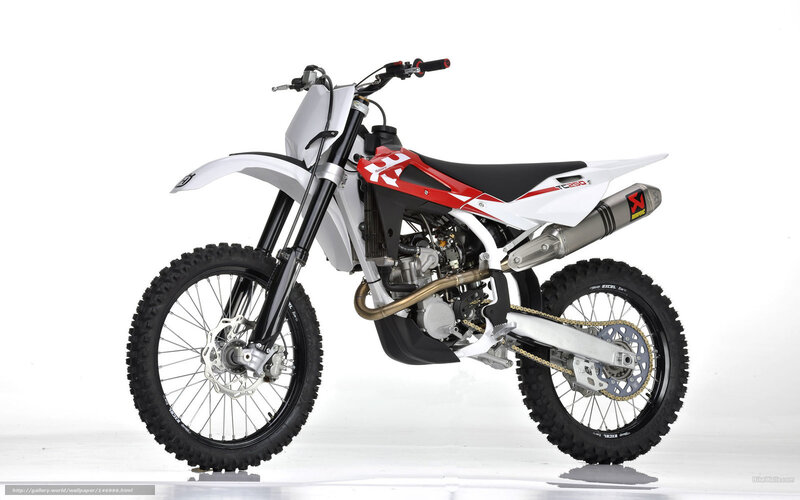 white and red dirt bike