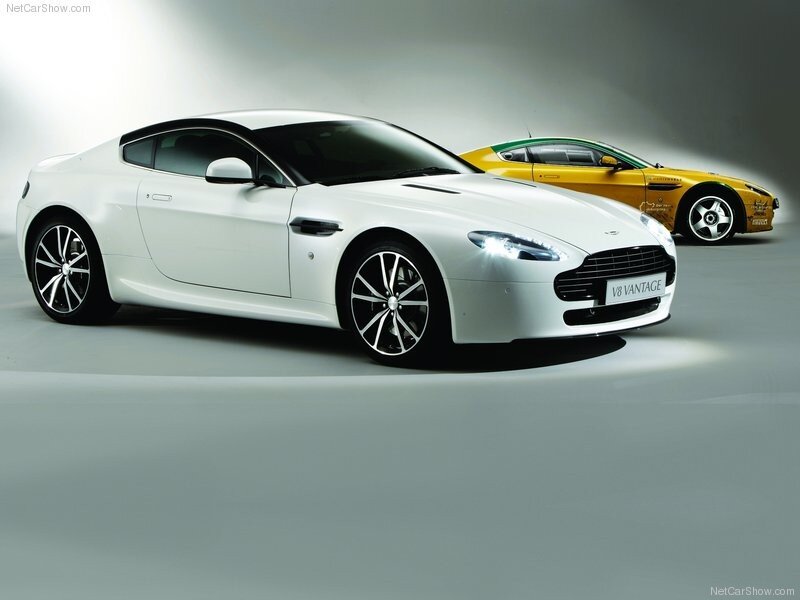 White and yellow Aston Martin V8 Vantage