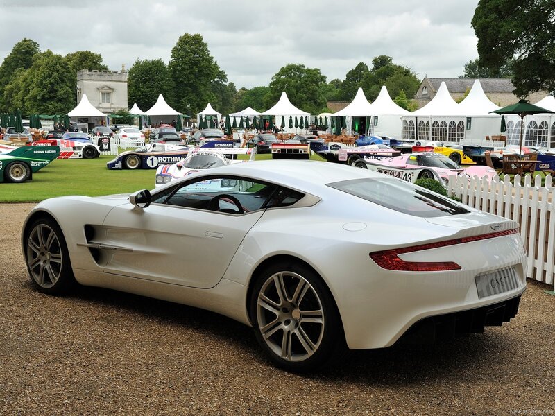 White Aston Martin One-77