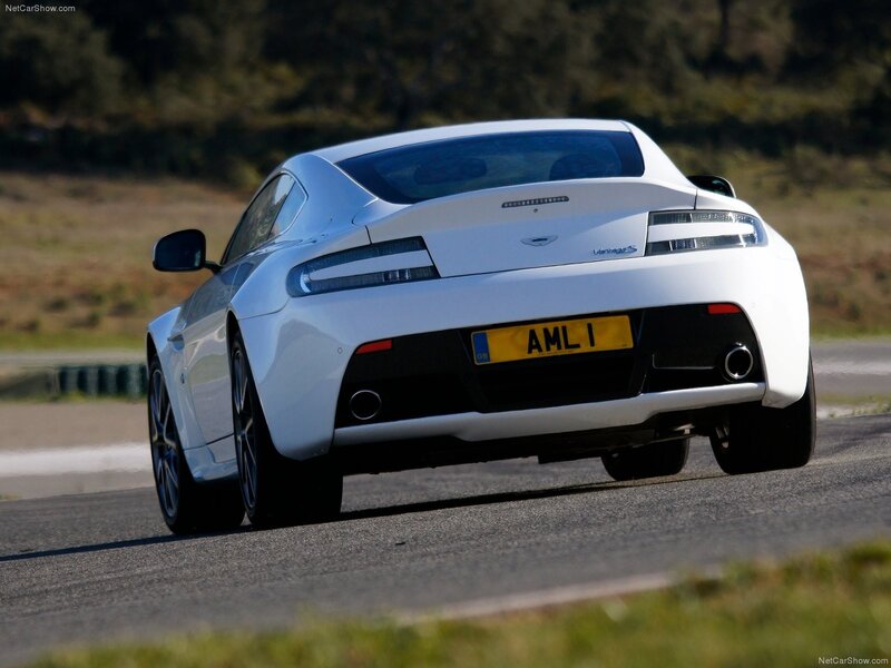 white aston martin vantage s
