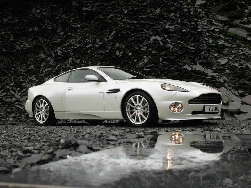 White Aston V12 Vantage