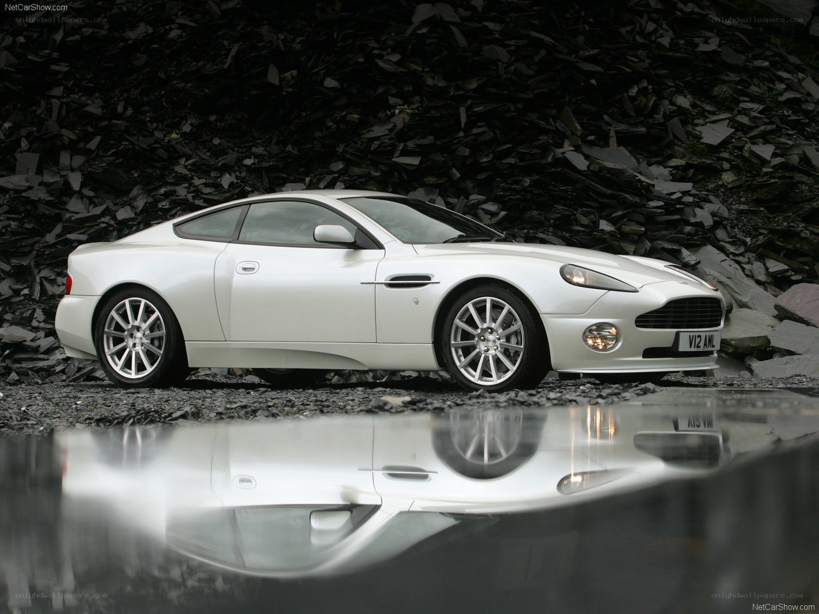 White Aston V8 Vantage