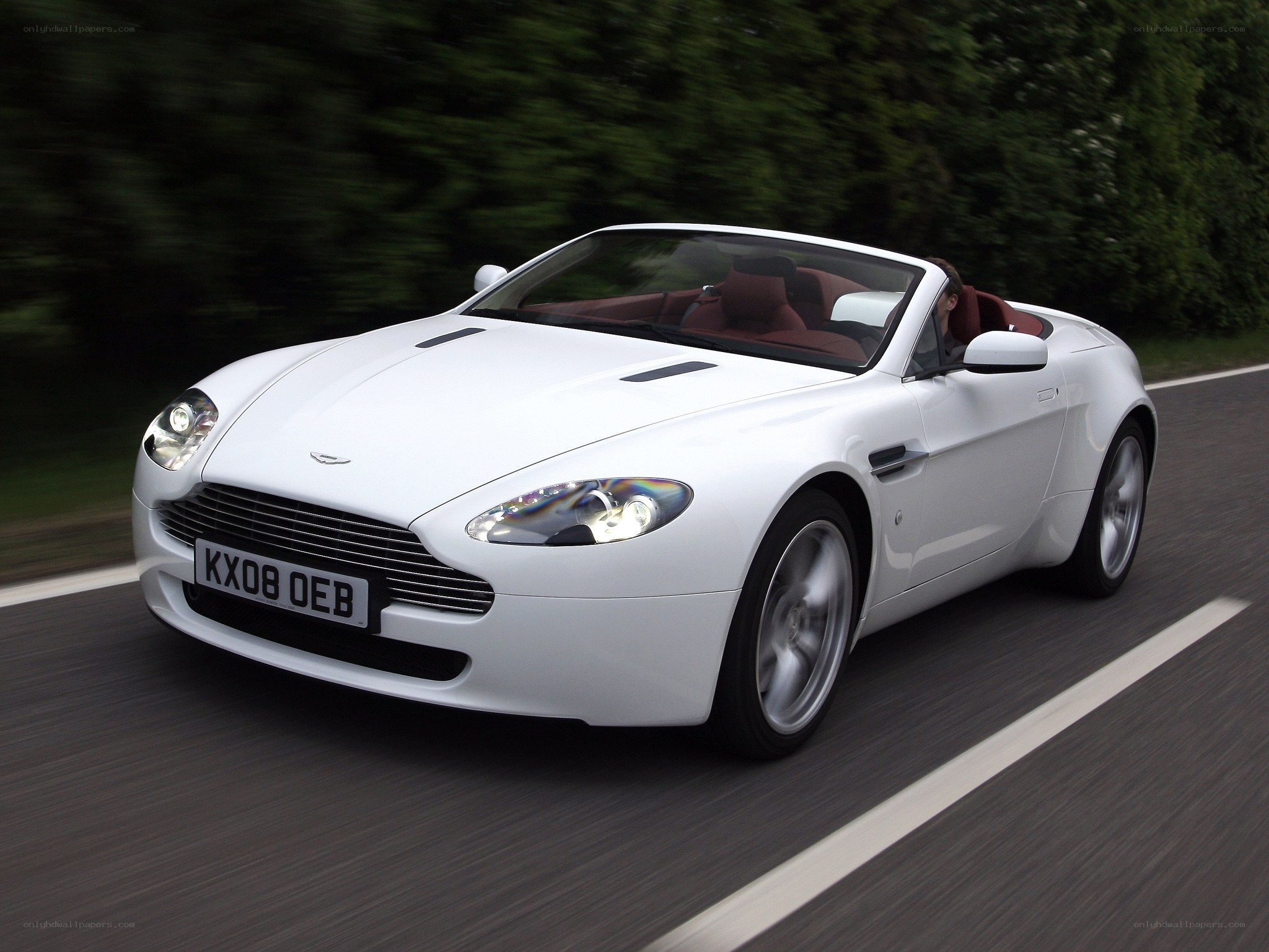 White Aston V8 Vantage Roadster