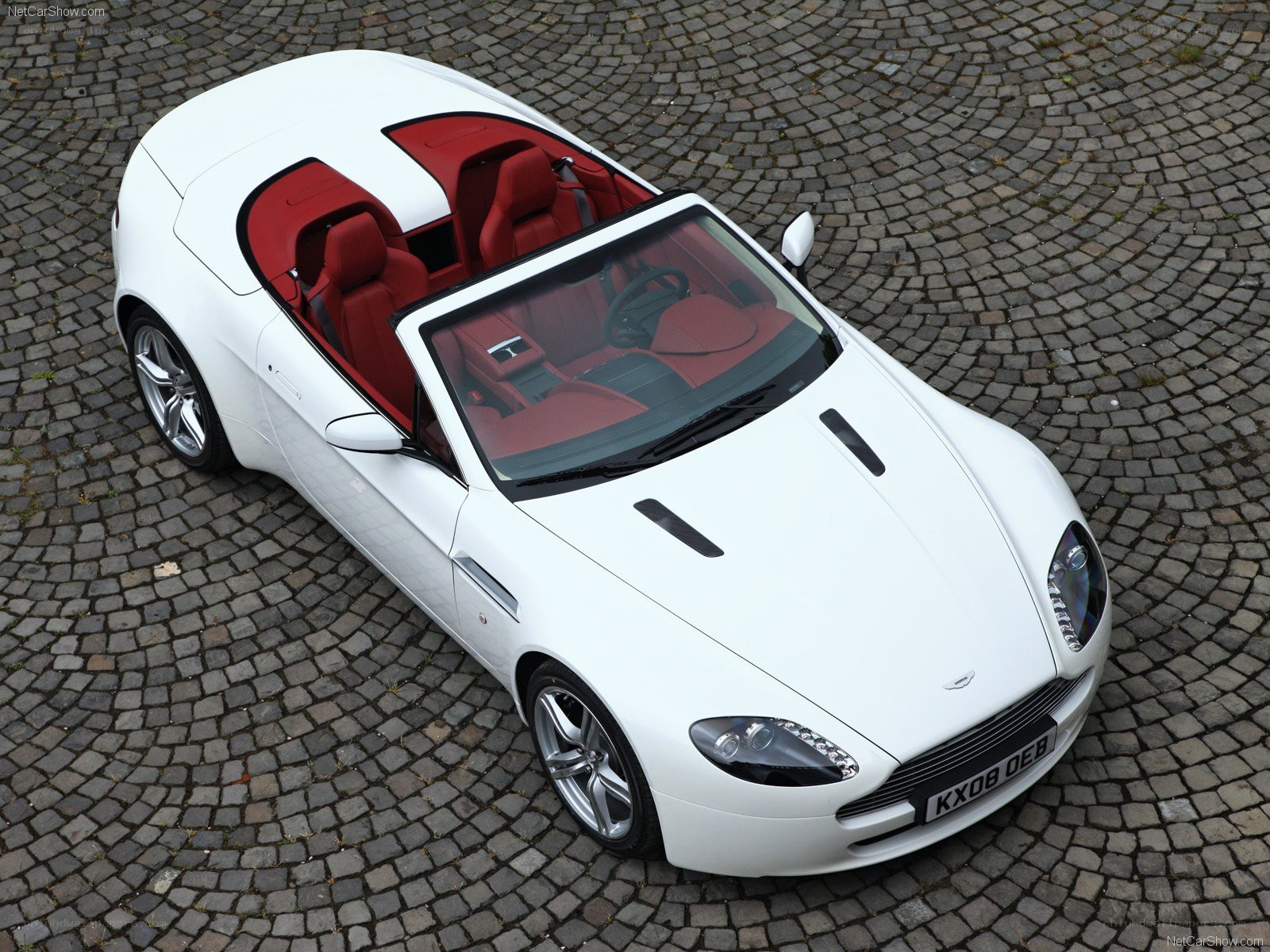 White Aston V8 Vantage Roadster