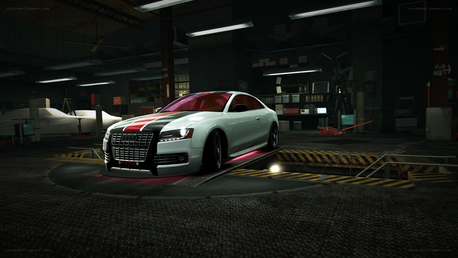 white audi on turntable