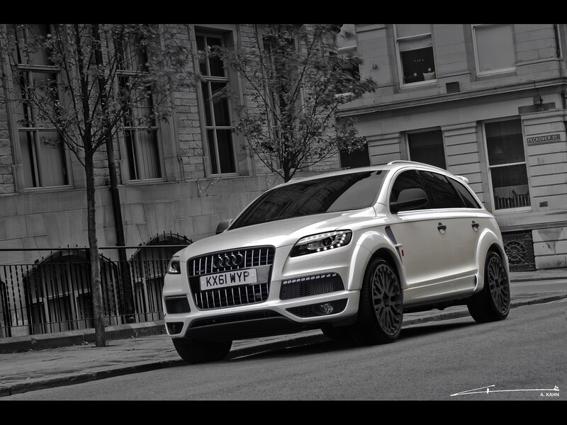 White Audi Q7 on city street