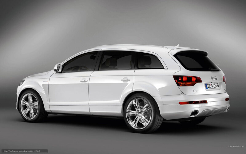 White Audi Q7 Suv — Neutral