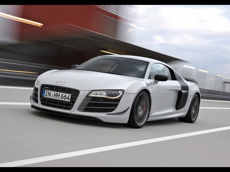 White Audi R8 GT in motion