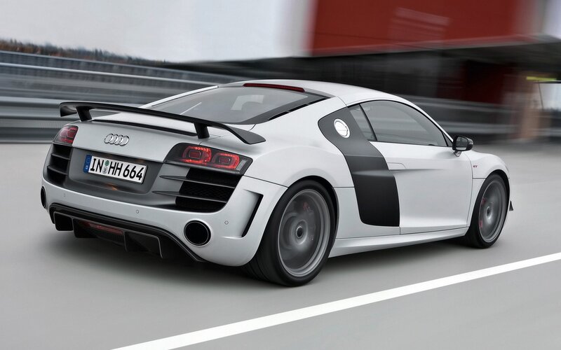 White Audi R8 GT on track