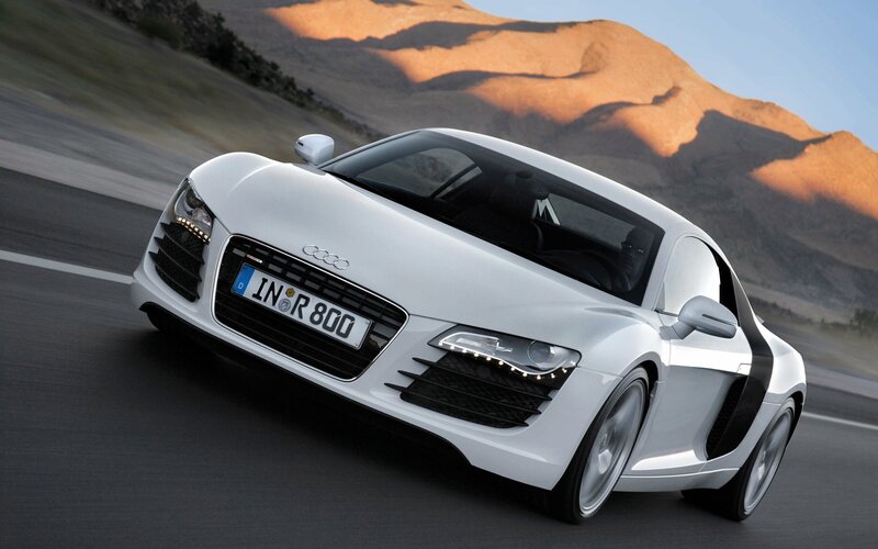 White Audi R8 on a desert road