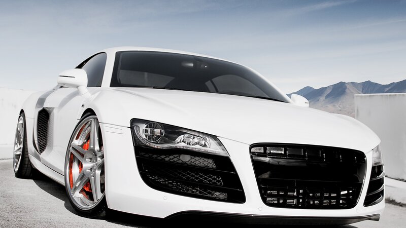 white audi r8 sports car