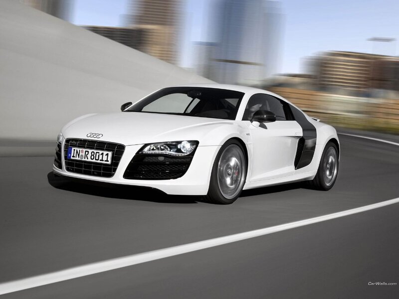 white audi r8 sports car