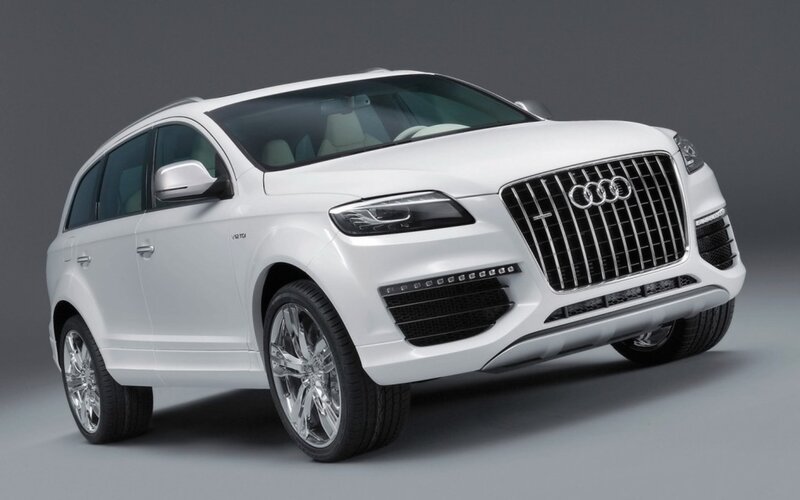 White Audi Suv — Neutral