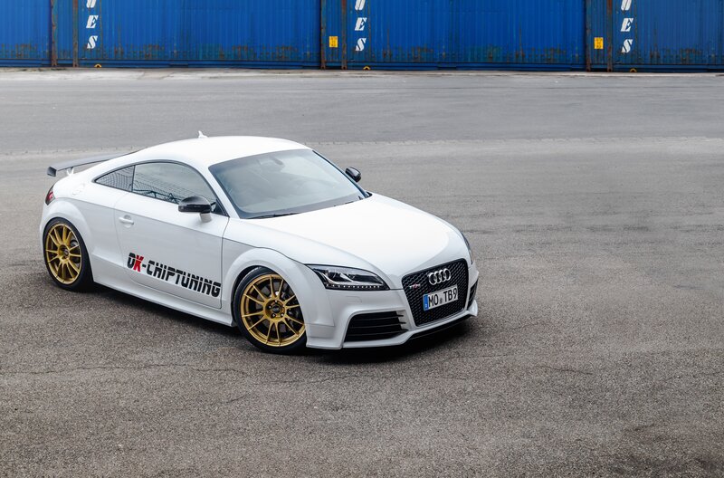 White Audi Tt Car — Neutral