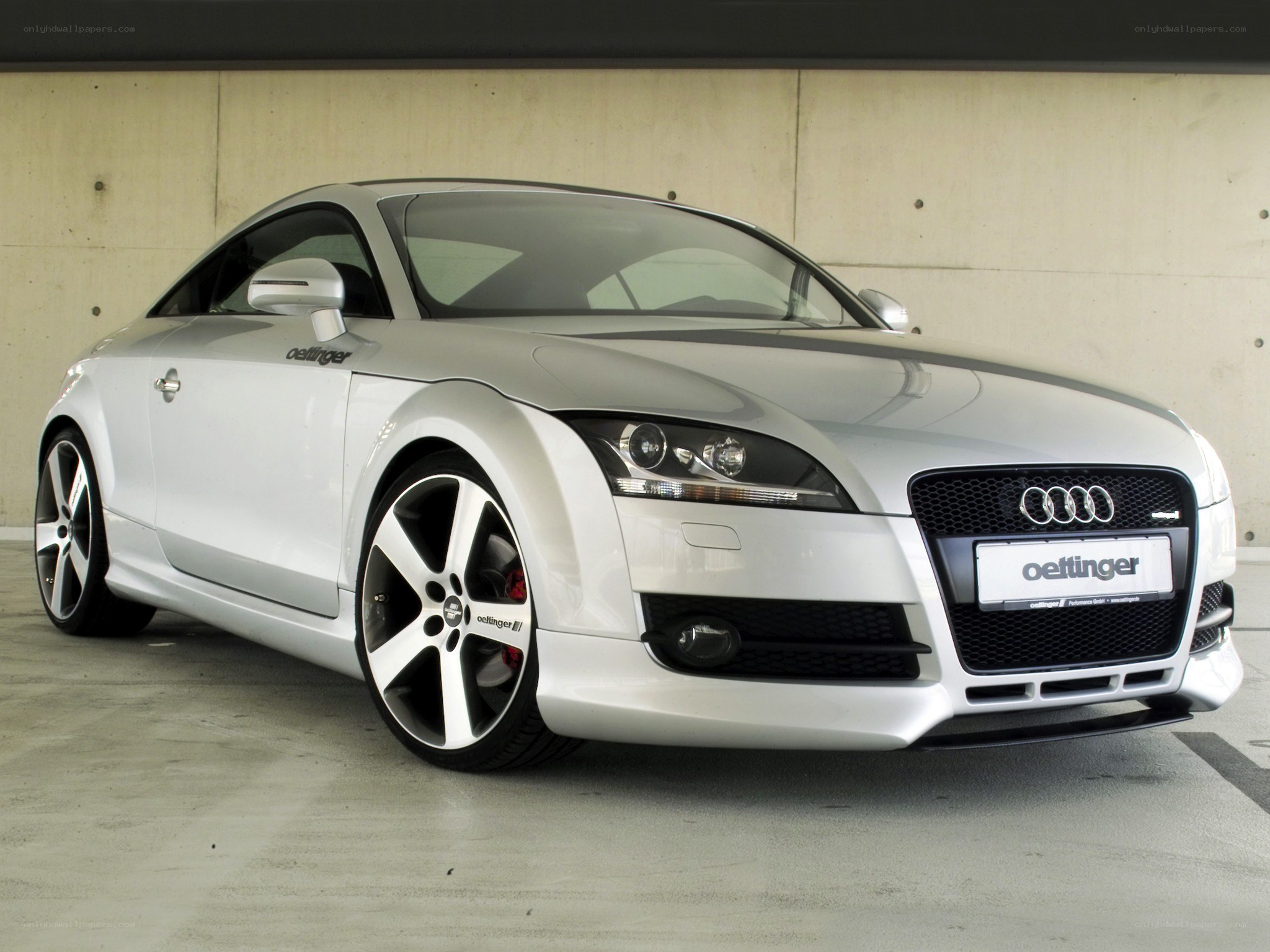 white audi tt coupe