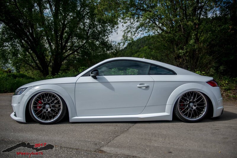 White Audi Tt Coupe — Calm