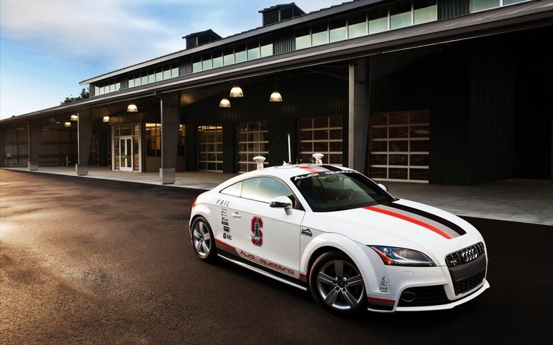 White Audi TT race car