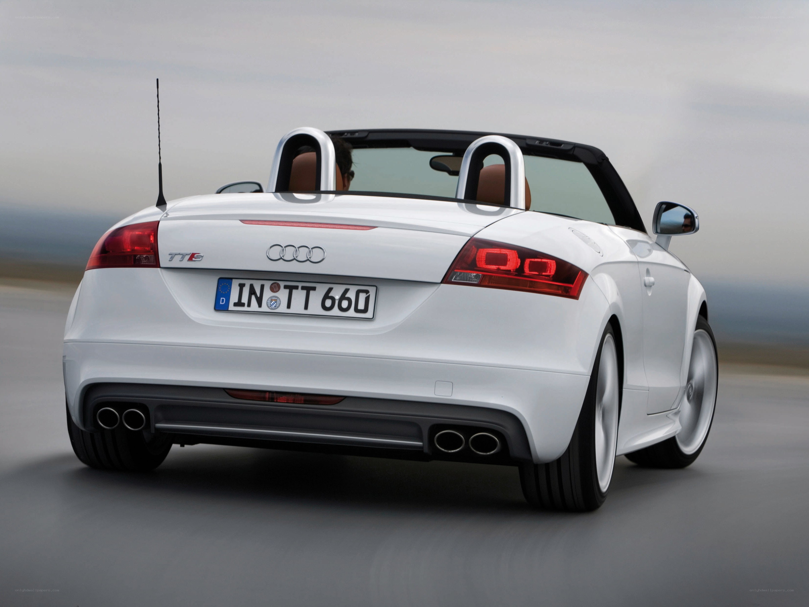 white audi tt roadster