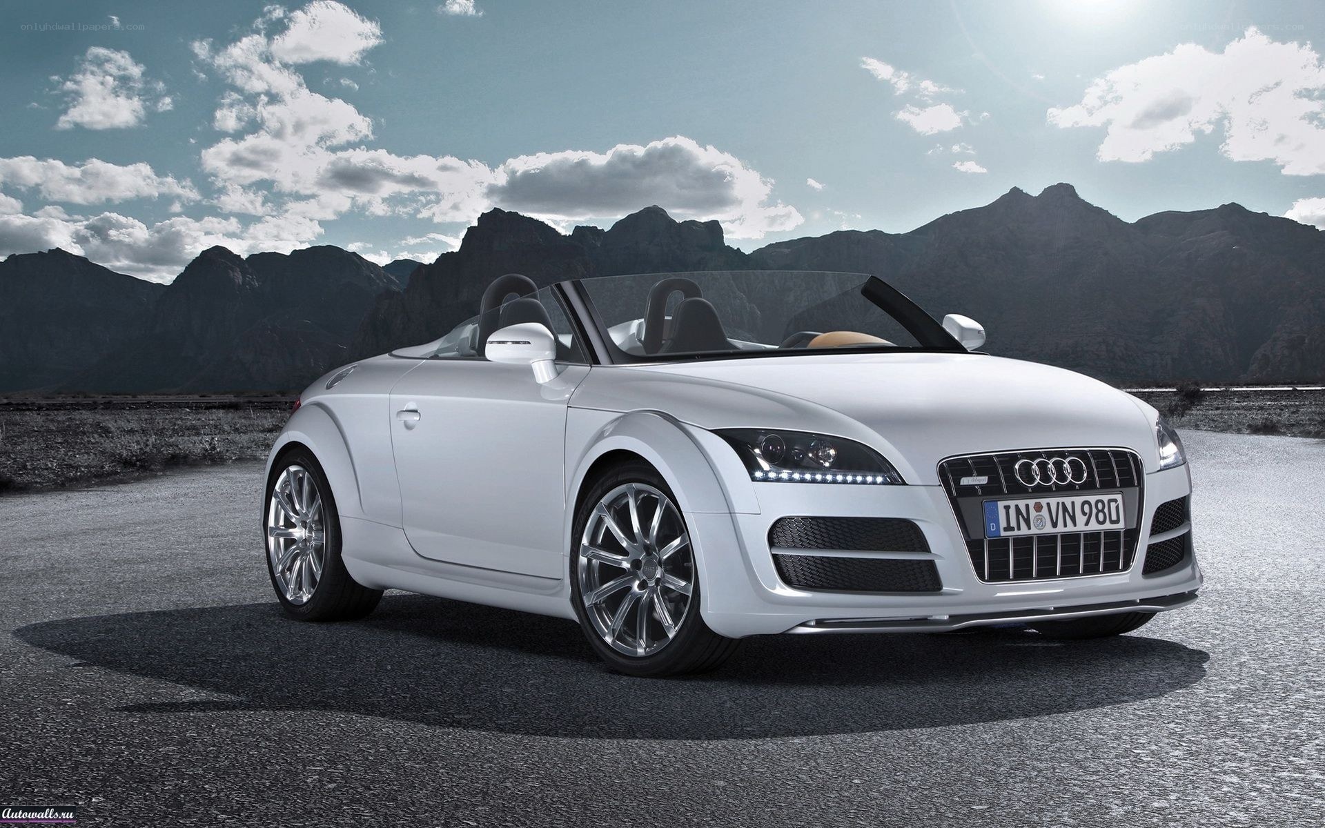 White Audi TT Roadster