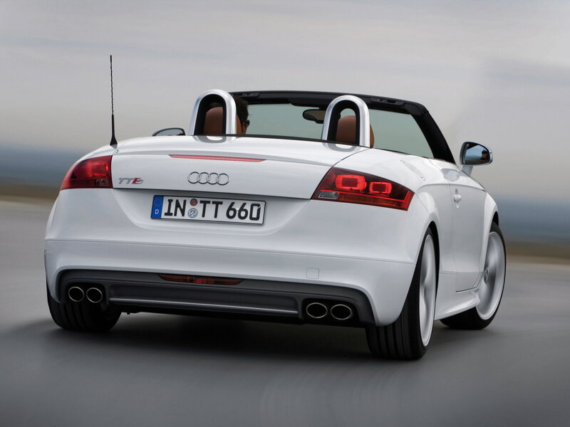 White Audi Tt Roadster — Dynamic, Photograph