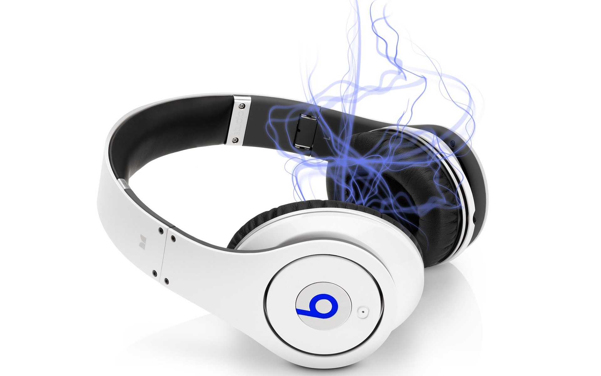 white beats headphones