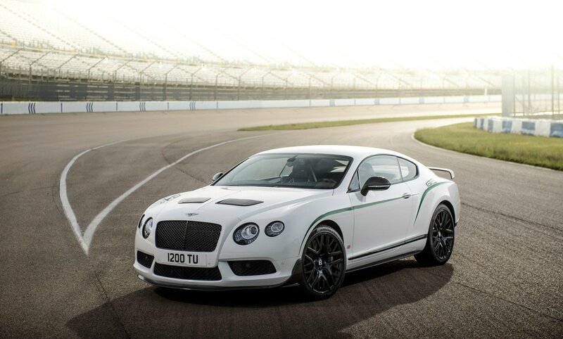 White Bentley GT3 Car