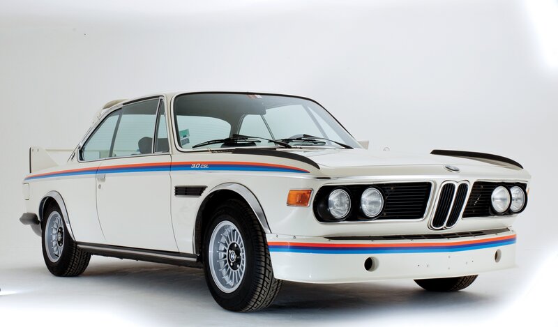 White BMW 3.0 CSL race car