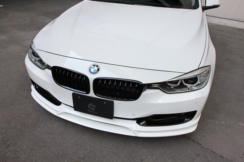 White Bmw Car — Neutral, Photograph, Front Grille, Headlights