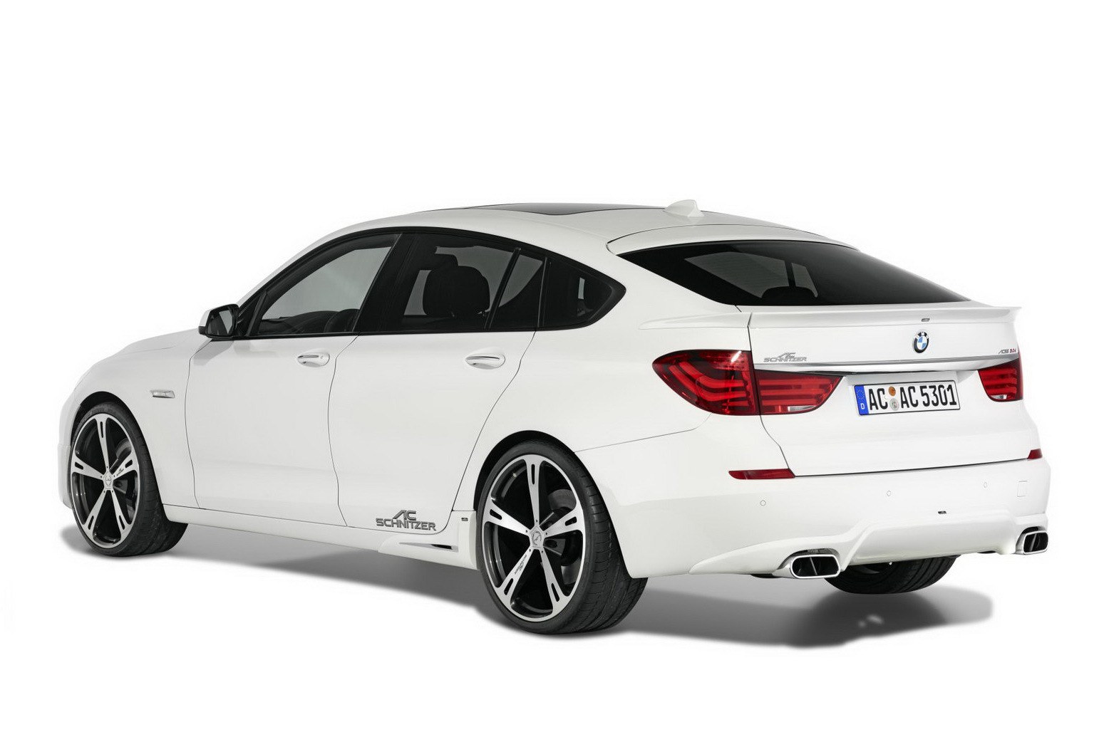 white bmw gran turismo