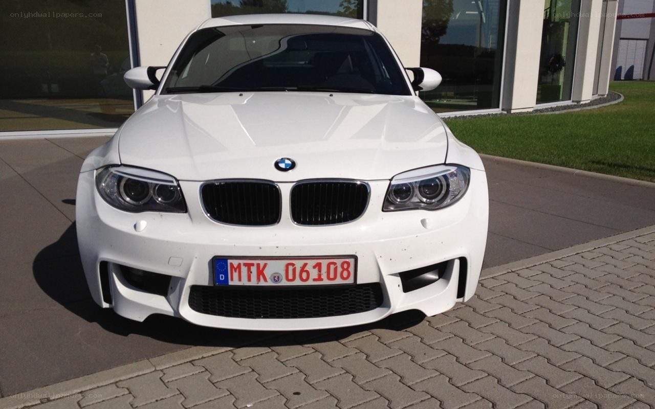 white bmw m135i car